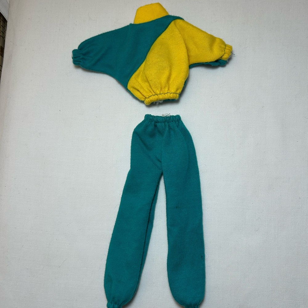 80s Barbie or Skipper Outfit - Vintage